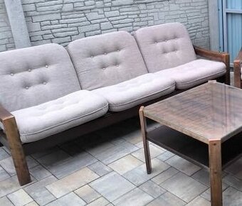 vintage rozkládací třímístná pohovka Leda Lux + 2ks. bobík