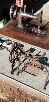 Prodám šicí stroje Singer
