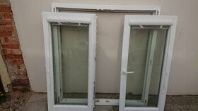 Dvojdílné plastové okno 125x130cm - 1
