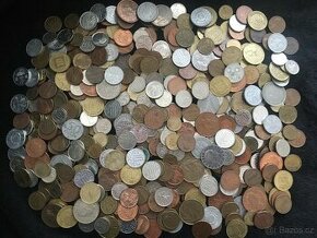 481 kusů mincí, mince jsou z oběhu cizích zemí