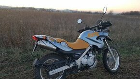 Motorka BMW F650 GS