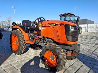 Kubota B2441