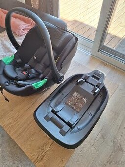 Autosedačka I-CARE I-SIZE + Kinderkraft základna 40-87 cm