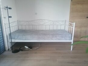 Prodám postel