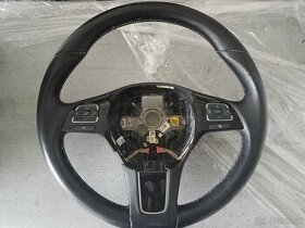VW Touareg 7P0 volant kožený