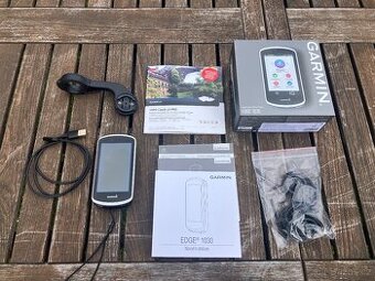 Garmin Edge 1030 + mapa - 1