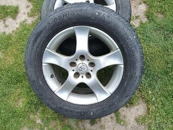 Prodám kola na Hyundai - 1