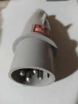 zástrčka 4 kolík 400V 16A - 1