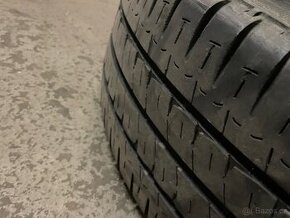 Pneu zimní pneumatiky R16 dodávka 225/65 C - 1
