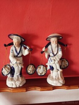 Párové sošky porcelánové - 1