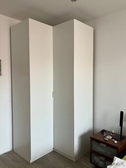 Ikea pax