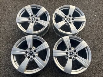 Originál Mercedes C W206 R17