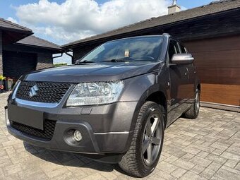 Suzuki Grand Vitara 2.4 benzin facelift 2010 4x4 bez koroze
