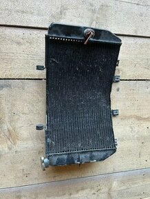 Chladič vody Suzuki GSXR 1000 K4