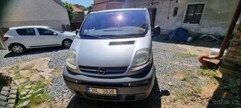 Opel vivaro 2,5