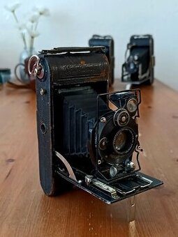 Historický fotoaparát VOIGTLANDER (Skopar 4,5/8,3) - 1930