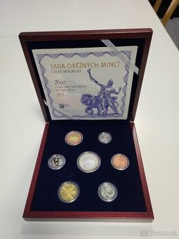 Sada oběžných mincí 2013 ČNB proof - dřevěná etue