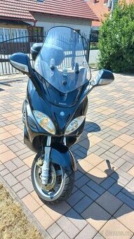 Prodám skůtra PIAGGIO 500 X9