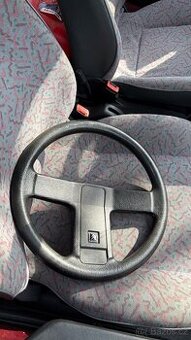 Volant z AX GT