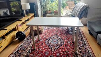 Zdarma psací stůl Ikea
