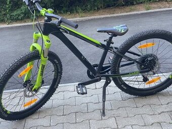 Cube acid 240 race s vzduchovou vidlicí a hydraulickými brzd