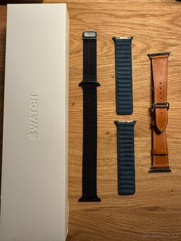 Apple Watch 7 Cellular 41mm / stainless steel / sapphire