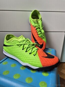 Kopačky, turfy Nike Hypervenom X TF, 42