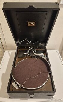 Gramofon His Master's Voice 102 v mimořádném stavu