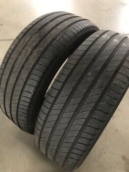 Letní pneu Michelin 215/55/17