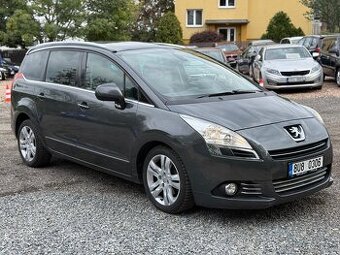 Peugeot 5008 2.0 HDi 120 kW Automat • 7 míst