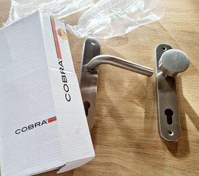 #Klika #dveřní kování  #branka #koule