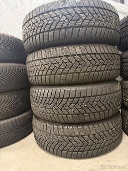 prodám zimní 205/60/16 Dunlop