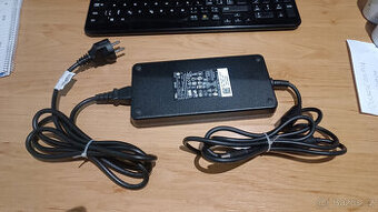 Adaptér DELL 240W