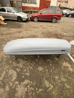 Thule pacific 700 střešní box