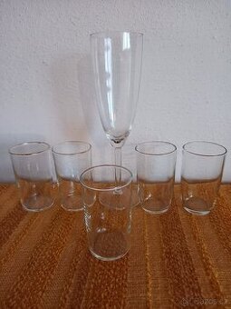 Skleničky decovky a šampuska