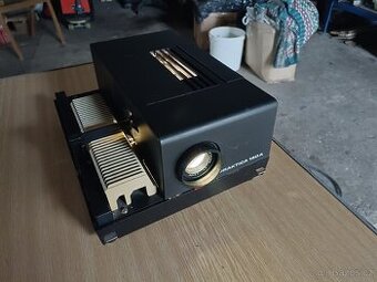 Diaprojektor Praktica 150A