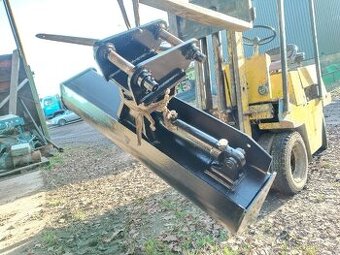 Naklápěcí Svahová lžíce