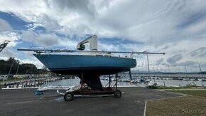 Kajutová plachetnice C&C30