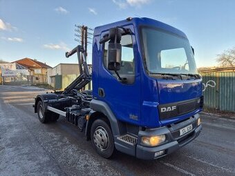 Daf Lf 45.220 celková váha 11 990kg,nosič kontejnerů