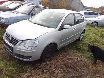Volkswagen polo 9N2 diesel 2005 originální D