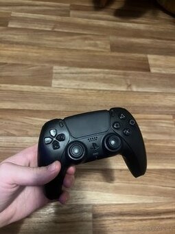 PS5 - DualSense ovladač - 1