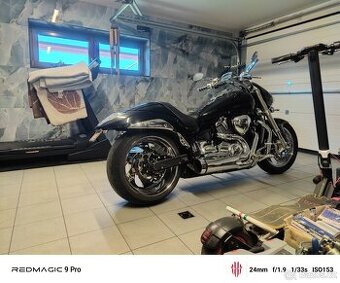 Suzuki Intruder M109R, M1800R