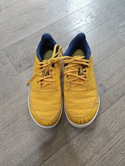 Dětské futsalové kopačky Eskudo 500 JR vel. 35 sálovky