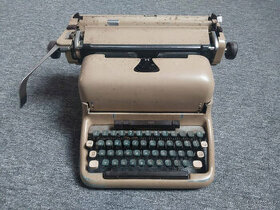Psací stroj Consul