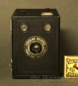 KODAK Popular Brownie. ZDARMA další přístroj
