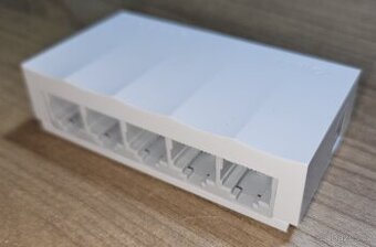 Switch TP-Link LS1005