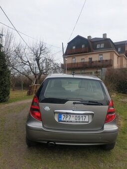 Prodám Mercedes A ( w169 ) 2.0i automat