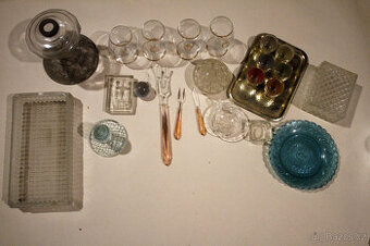 Různé staré předměty