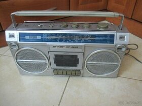 Nabízím retro radio Sharp GF 46-46. Radio hraje. Přehrávání