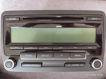 Prodám ZÁNOVNÍ Originální Autorádio Seat RCD 310 - Top Stav